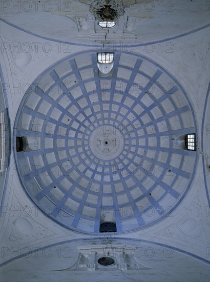 CUPULA DEL CRUCERO
SANTAELLA, IGLESIA PARROQUIAL
CORDOBA

This image is not downloadable. Contact us for the high res.