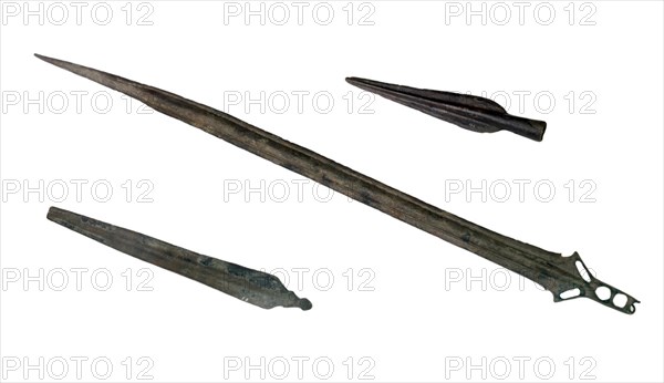 LANZAS PROCEDEN DE LA RIA DE HUELVA- EDAD DE LOS METALES- II MILENIO AC
MADRID, MUSEO ARQUEOLOGICO NACIONAL
MADRID

This image is not downloadable. Contact us for the high res.