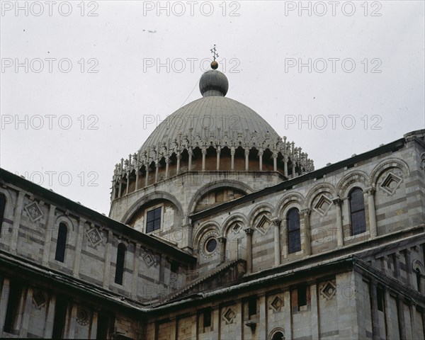 BUSCHETTO
EXTERIOR-CUPULA OVAL DE LA CATEDRAL -ALTURA 51m-
PISA, CATEDRAL
ITALIA

This image is not downloadable. Contact us for the high res.