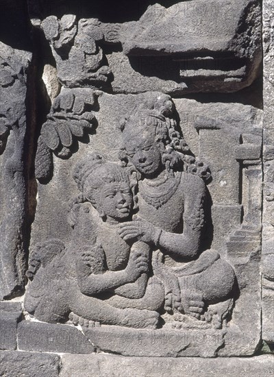 TEMPLO-DET PANEL CON ALTORELIEVES DE PAREJA DE MUJERES(BAILARINAS)
JAVA, TEMPLOS DE PRAMBANAN
INDONESIA

This image is not downloadable. Contact us for the high res.