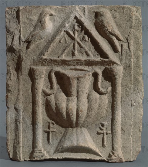 LAPIDA FUNERARIA VISIGODA-PROCEDE DE ANDALUCIA-S VII-DECORACION CON CRISMON
MADRID, COLECCION PARTICULAR
MADRID
