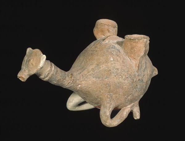 JUGUETE MALLORQUIN EN FORMA DE DROMEDARIO-S XII-CERAMICA AL-ANDALUS
BARCELONA, MUSEO CERAMICA
BARCELONA