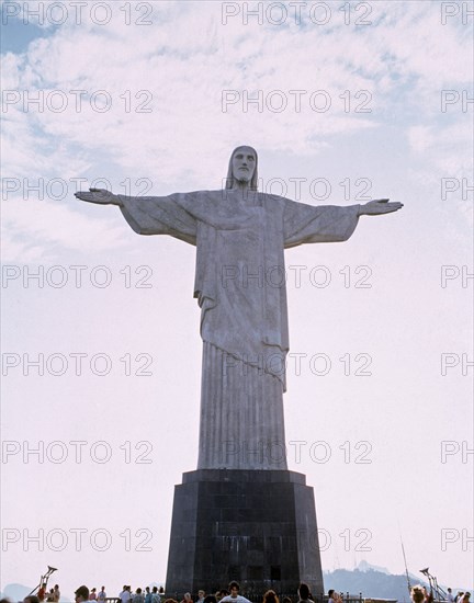 CRISTO DEL CORCOVADO-VISTO DE FRENTE
RIO DE JANEIRO, EXTERIOR
BRASIL