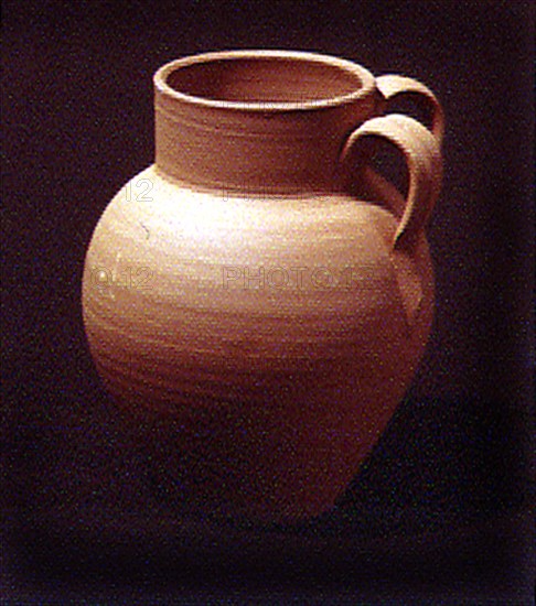OLLA CON DOS ASAS JUNTAS - CERAMICA PARA FUEGO
VALDEVERDEJA, COLECCION PARTICULAR
TOLEDO

This image is not downloadable. Contact us for the high res.