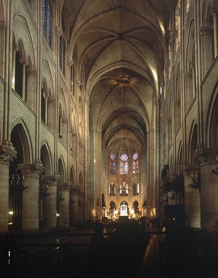 INTERIOR-NAVE CENTRAL-37 M DE ALTURA-GOTICO
CHARTRES, CATEDRAL
FRANCIA

This image is not downloadable. Contact us for the high res.