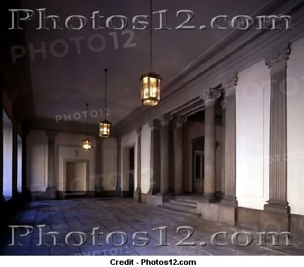 PORTAL - COLUMNAS Y PILASTAS ESTRIADAS CON CAPITELES CORINTIOS
MADRID, CONSEJO DE ESTADO
MADRID

This image is not downloadable. Contact us for the high res.