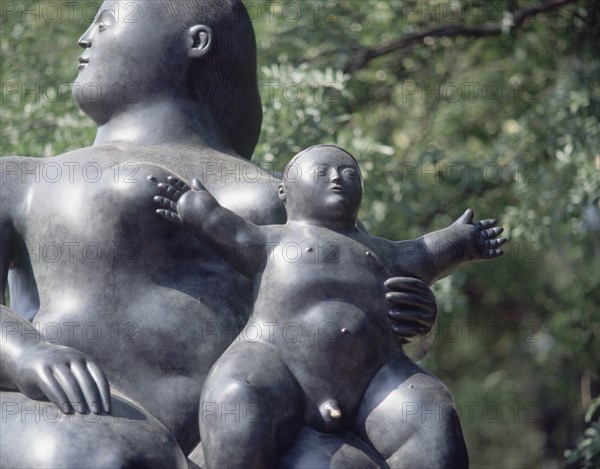 BOTERO FERNANDO 1932
DETALLE - LA MATERNIDAD
MADRID, EXPOSICION BOTERO
MADRID

This image is not downloadable. Contact us for the high res.
