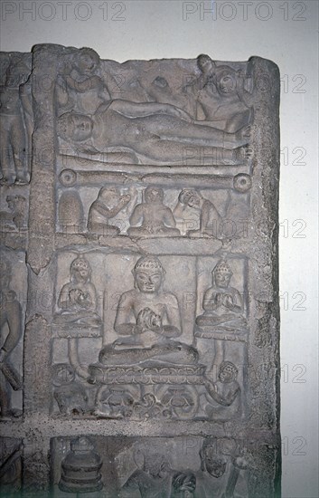 DET - ESTELA CON ESCENAS DE LA VIDA DE BUDA - S II - III -Conjunto nº 137205
SARNATH, MUSEO
INDIA