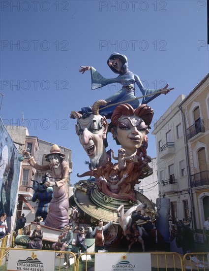 FALLA EN LAS FIESTAS DE SAN JOSE
DENIA, FALLAS DEL 2000
ALICANTE

This image is not downloadable. Contact us for the high res.