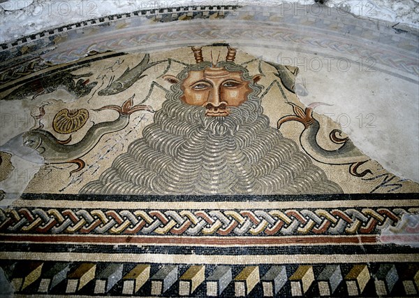 BUSTO DE OCEANO- MOSAICO ROMANO DE LA VILLA DE MATERNO CINEGIO - S IV
CARRANQUE, VILLA ROMANA
TOLEDO