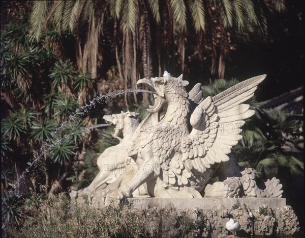 DETALLE DE LA ESCULTURA DE UN DRAGON EN LA CASCADA MONUMENTAL EN LA QUE TRABAJO GAUDI
BARCELONA, PARQUE DE LA CIUDADELA
BARCELONA

This image is not downloadable. Contact us for the high res.