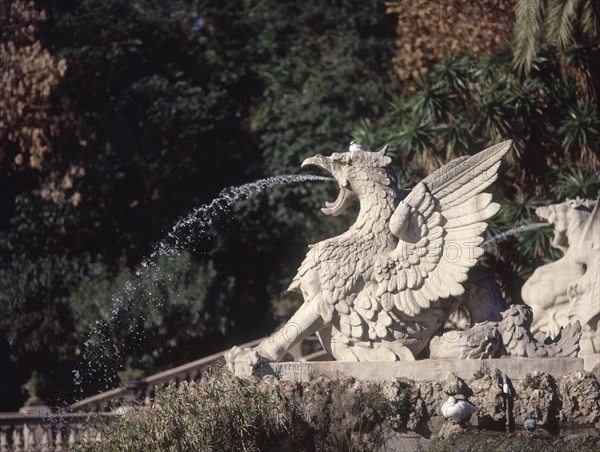 DETALLE DE LA ESCULTURA DE UN DRAGON EN LA CASCADA MONUMENTAL EN LA QUE TRABAJO GAUDI
BARCELONA, PARQUE DE LA CIUDADELA
BARCELONA

This image is not downloadable. Contact us for the high res.