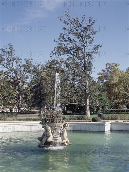 FUENTE EN LOS JARDINES DE PALACIO
ARANJUEZ, JARDINES REALES
MADRID

This image is not downloadable. Contact us for the high res.