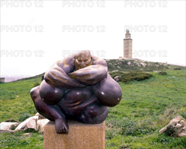 CONDE RAMON
ESCULTURA EN BRONCE DE CARONTE CON LA TORRE DE HERCULES AL FONFO
CORUÑA, EXTERIOR
CORUÑA

This image is not downloadable. Contact us for the high res.