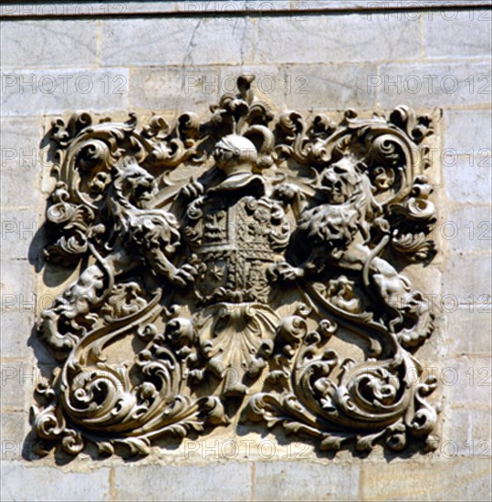 ESCUDO SITUADO EN LA PUERTA MONUMENTAL
PUENTE SAN MIGUEL, EXTERIOR
CANTABRIA

This image is not downloadable. Contact us for the high res.