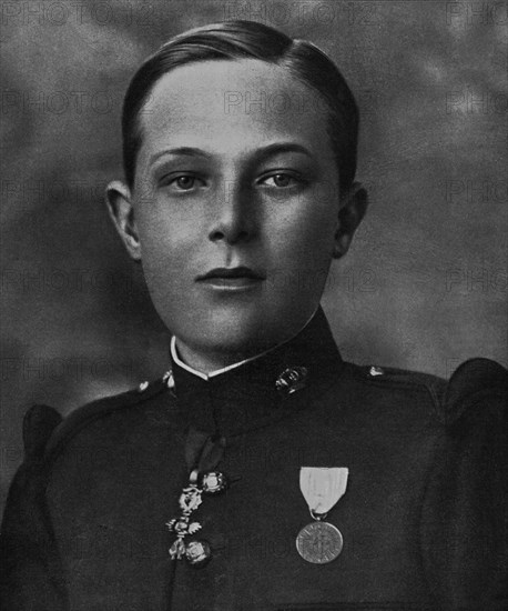 DON ALFONSO DE BORBON WATEMBERG-PRINCIPE DE ASTURIAS Y CONDE DE COVADONGA-1907-1938
Grabados sin documentar

This image is not downloadable. Contact us for the high res.