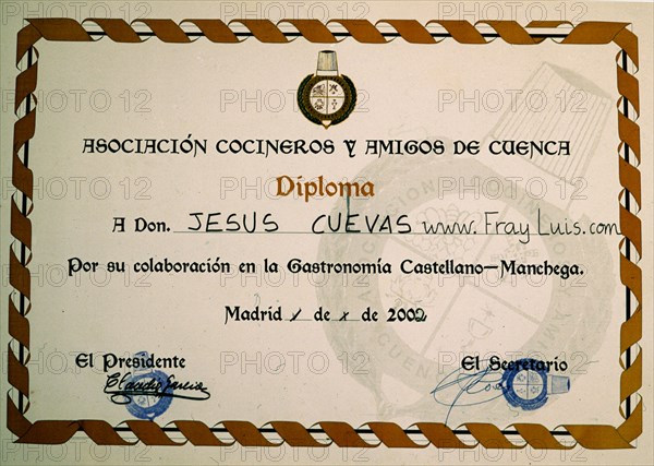 DIPLOMA CONCEDICO POR LA ASOCIACION DE COCINEROS Y AMIGOS DE CUENCA

This image is not downloadable. Contact us for the high res.