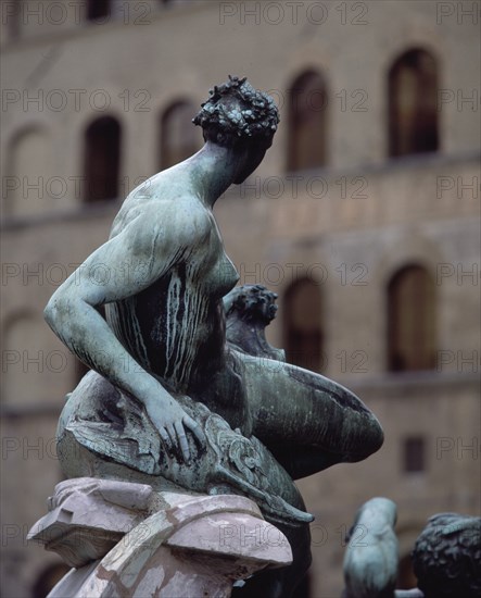 AMMANNATI BARTOLOMEO 1511/92
NEREIDA - DETALLE DE LA FUENTE DE NEPTUNO - 1575 - MANIERISMO ITALIANO - ESCULTURA EN BRONCE
FLORENCIA, EXTERIOR
ITALIA