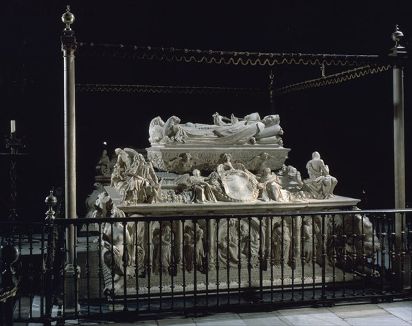 FANCELLI DOMENICO 1469-1518 
MAUSOLEO REAL- SEPULCRO DE FELIPE EL HERMOSO Y JUANA LA LOCA - 1517 - ESCULTURA RENACENTISTA
GRANADA, CAPILLA REAL
GRANADA