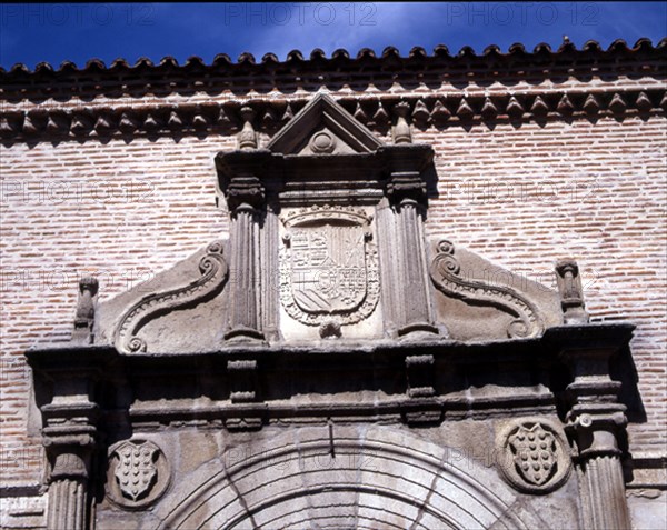 DETALLE - ESCUDO DE UNA DE LAS PORTADAS -  RENACIMIENTO ESPAÑOL - S XVI
MEDINA DEL CAMPO, REALES CARNICERIAS
VALLADOLID