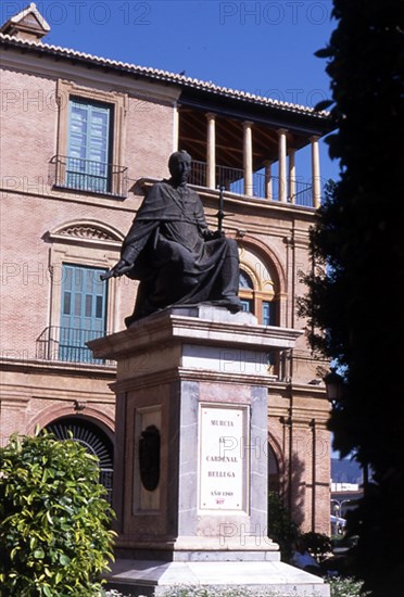 ESTATUA DEL CARDENAL BELLUGA EN LA PLAZA QUE LLEVA SU NOMBRE - 1968
MURCIA, EXTERIOR
MURCIA

This image is not downloadable. Contact us for the high res.