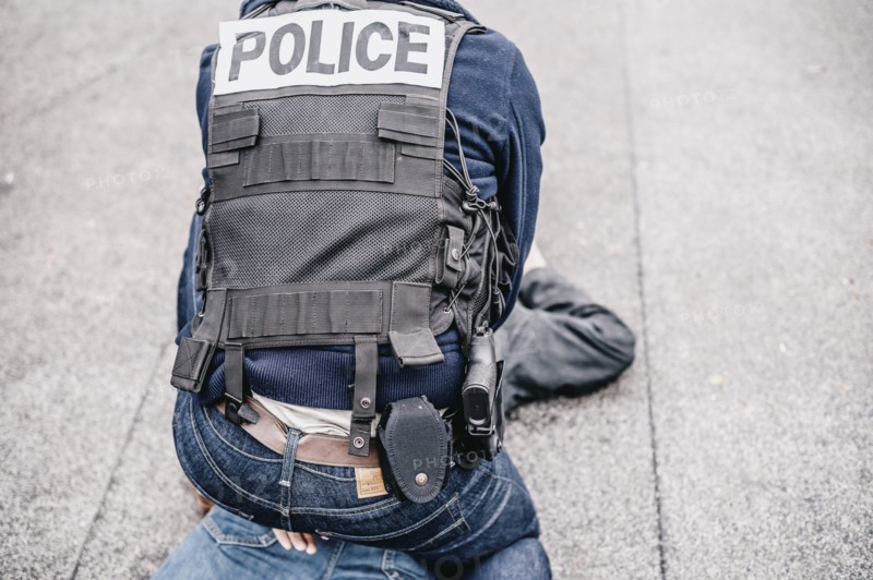 Policier en intervention, décembre 2020