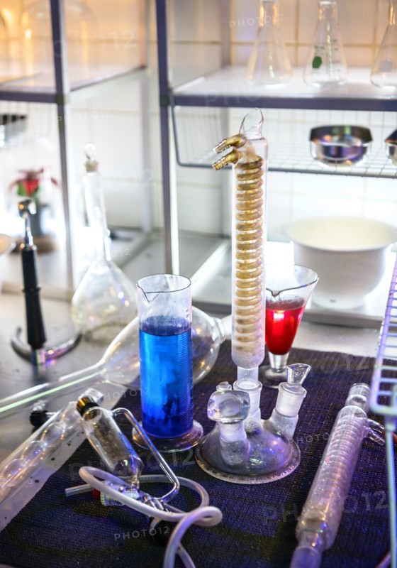 Laboratoire clandestin de drogues de synthèse