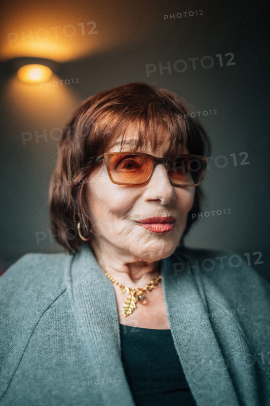 Judith Magre
