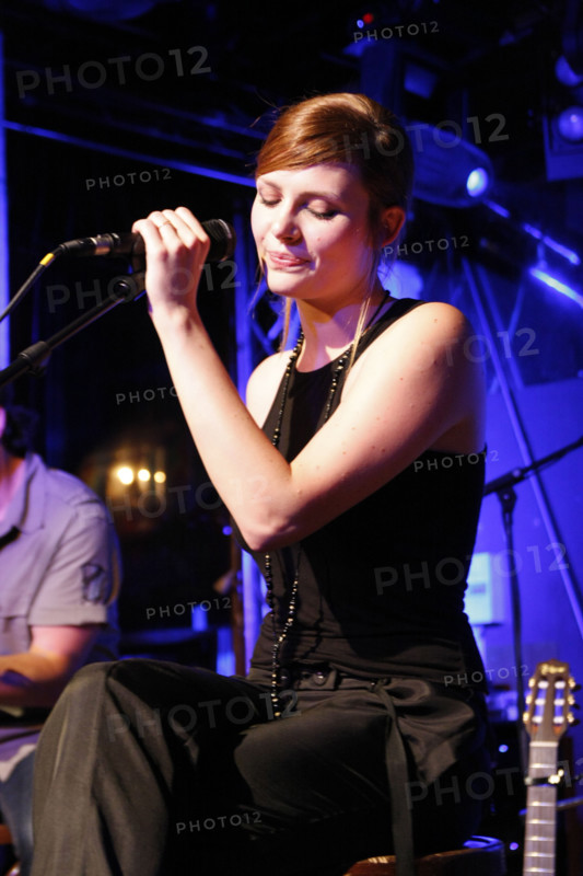 Elodie Frégé, 2008