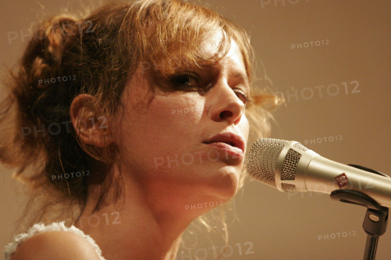 Emily Loizeau, 2006