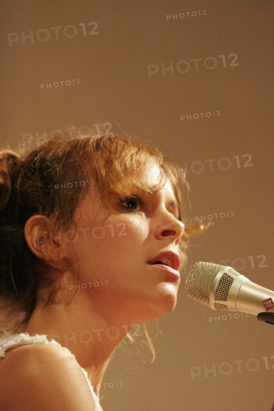 Emily Loizeau, 2006