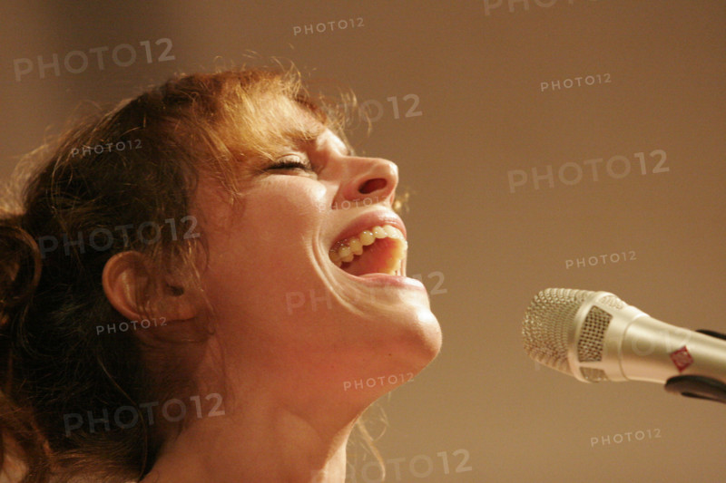 Emily Loizeau, 2006