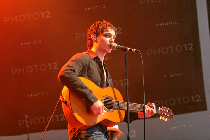 Raphael, 2006