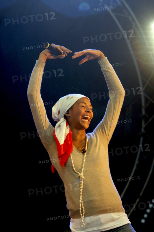 Ayo, 2007