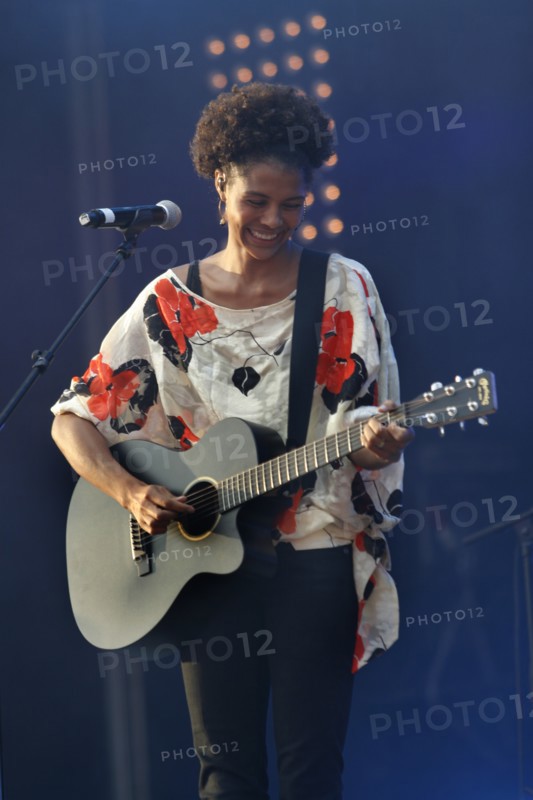 Ayo, 2007