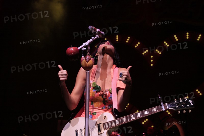 Katy Perry, 2009
