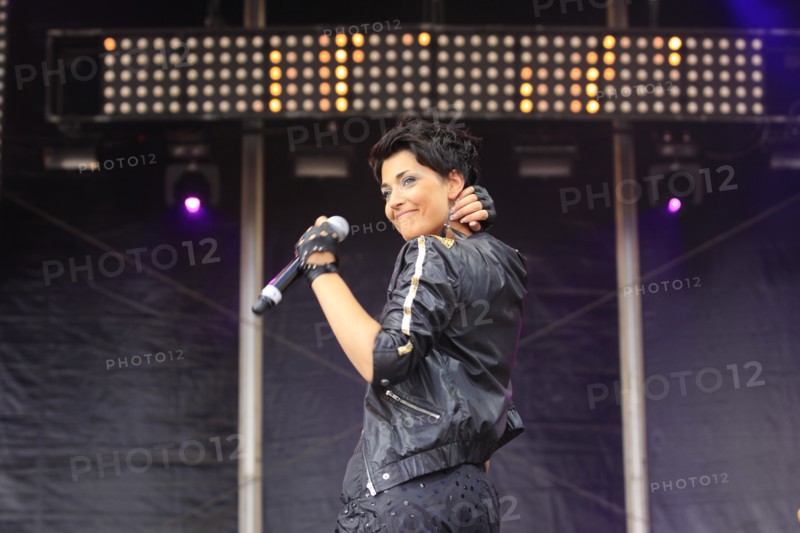 Sheryfa Luna, 2009