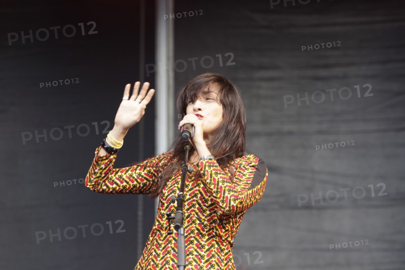 Hindi Zahra, 2010