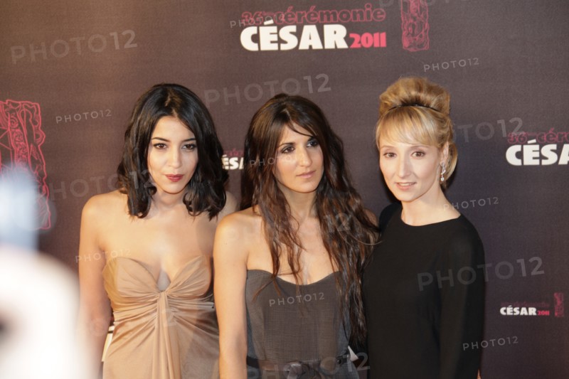 Leïla Bekhti, 2011