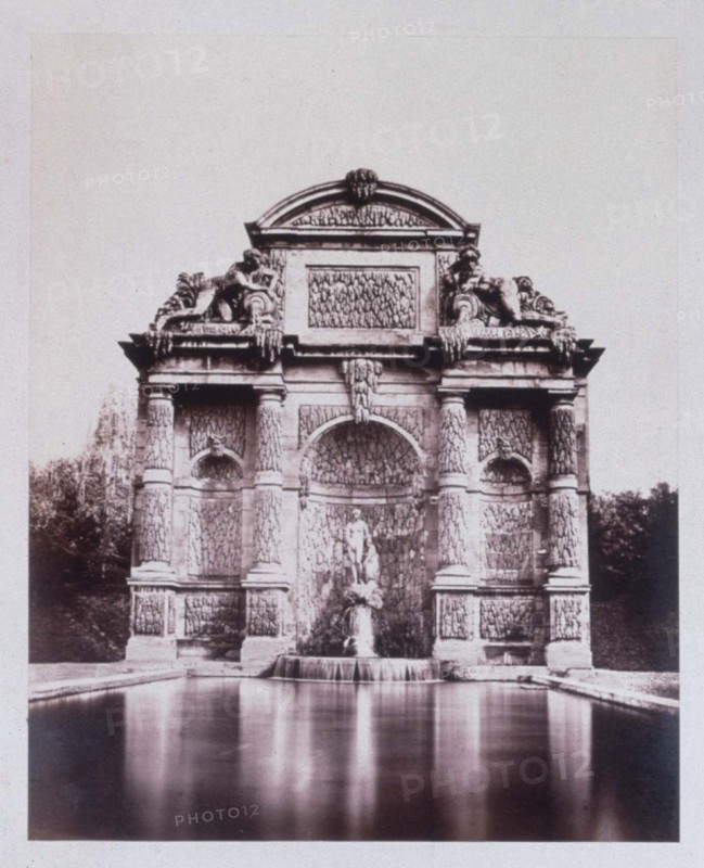 Paris, Médicis fountain at the Jardin du Luxembourg
