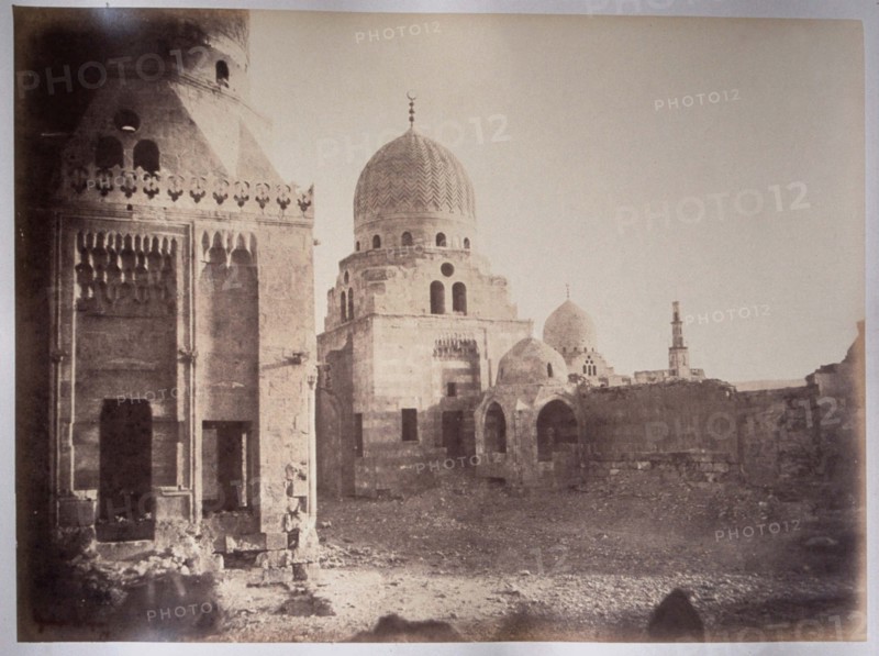Le Gray Gustave, Egypt, Cairo, inner courtyard ot the  mamelukes' graves