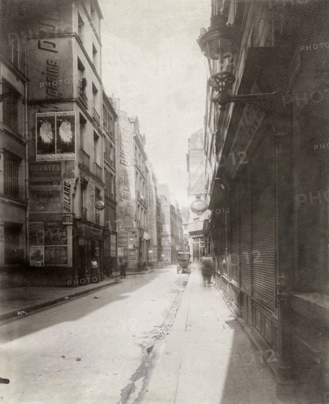 Atget, Paris, la rue Quincampoix entre la rue Rambuteau et la rue aux Ours