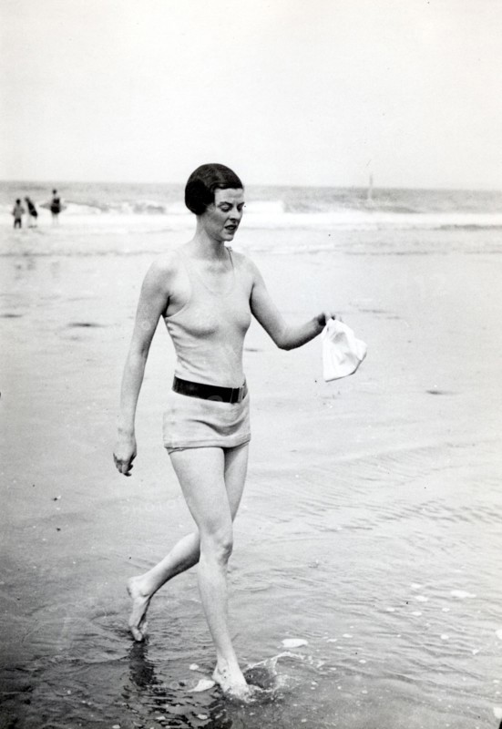 Baigneuse à Deauville
