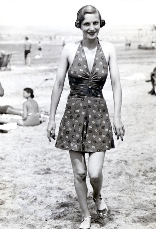 Lady de Willoughby de Broke à Deauville (1937)