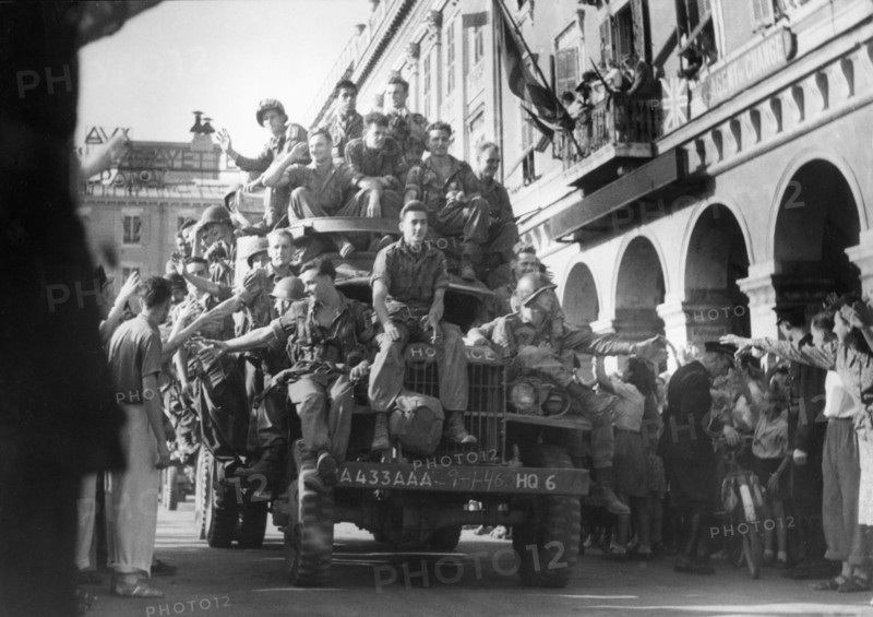 Scene of cheering crowd during the Liberation of Paris (August 1944)