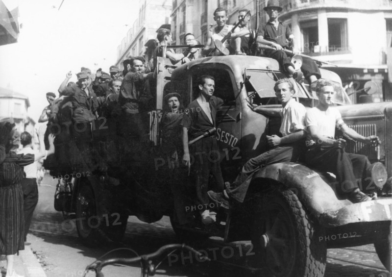 Resistance uprising in Paris, before the Liberation (August 1944)