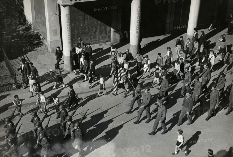 American troops parading during the Liberation (August 1944)