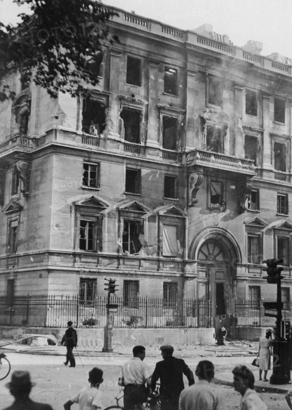 Incendie du ministère des Affaires Etrangères à Paris, lors de la Libération (août 1944)
