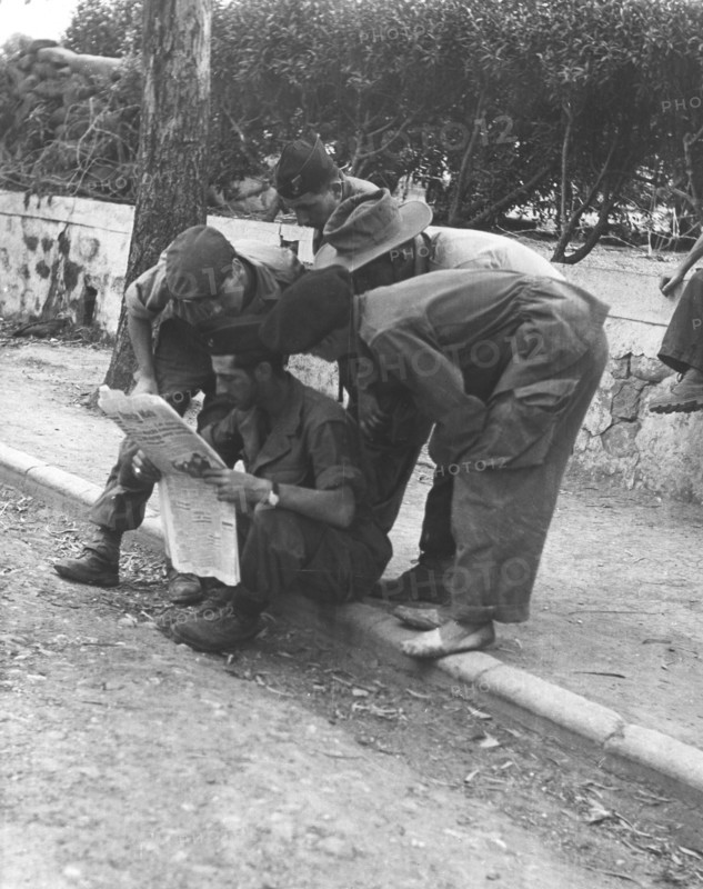 Latest news from the war in Algeria (1956)