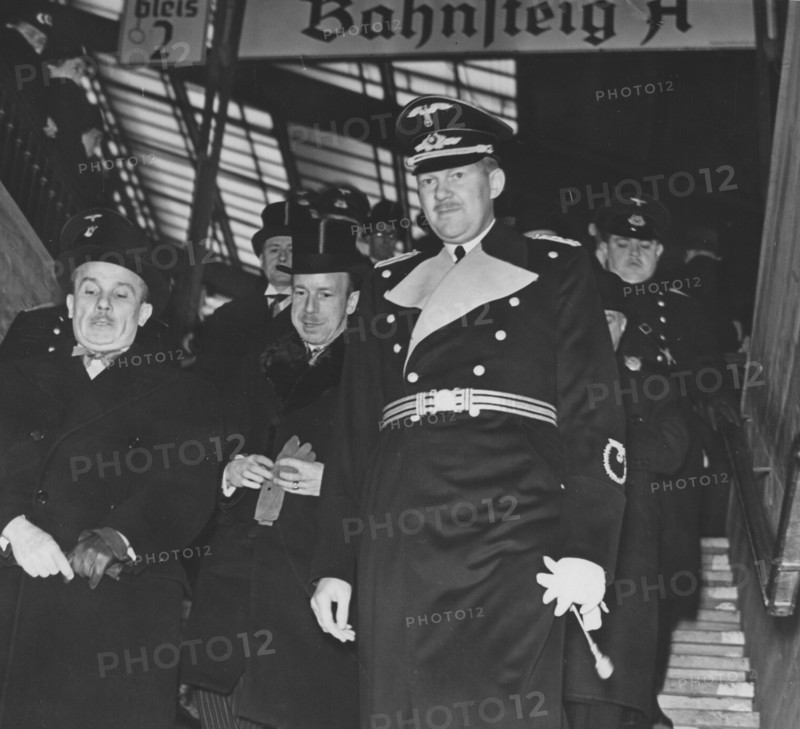 Von Doernberg, chef du protocole du Reich (1938)